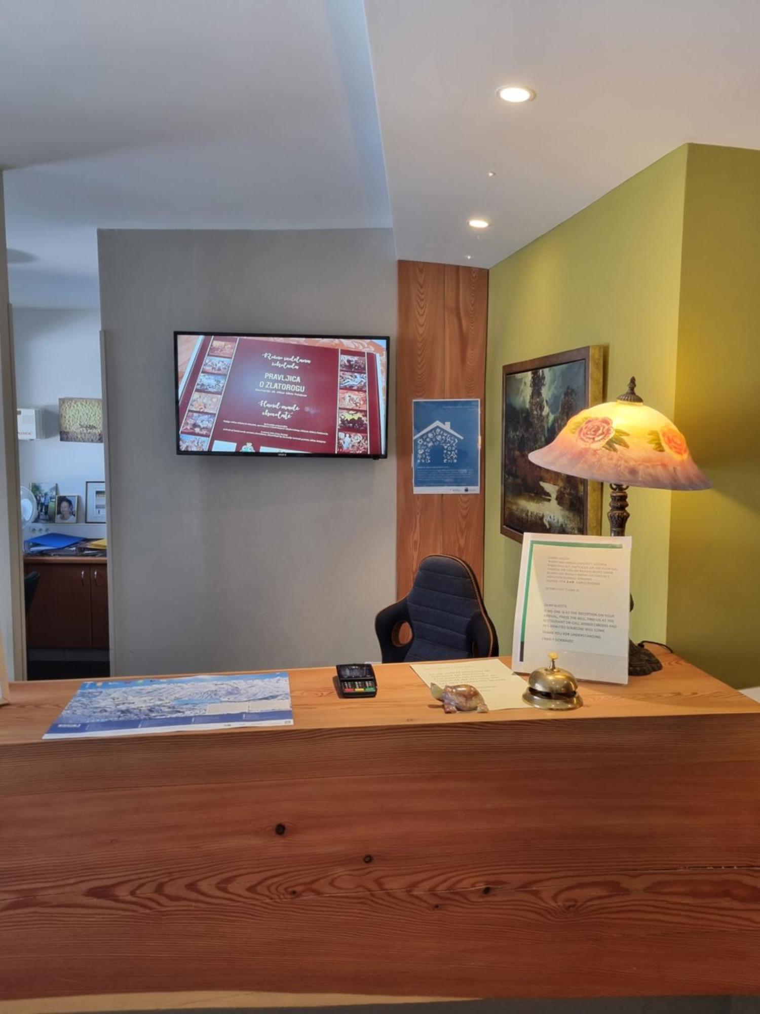 Art Hotel Kristal 博希尼 外观 照片