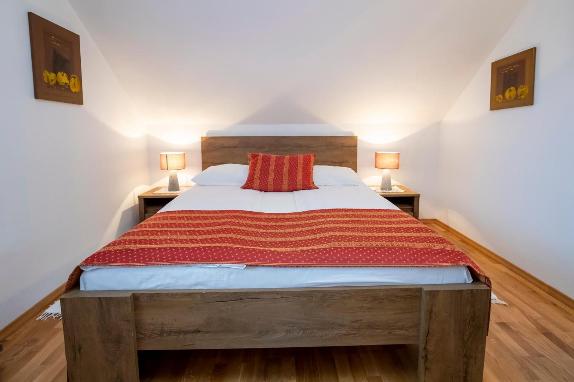 Art Hotel Kristal 博希尼 外观 照片